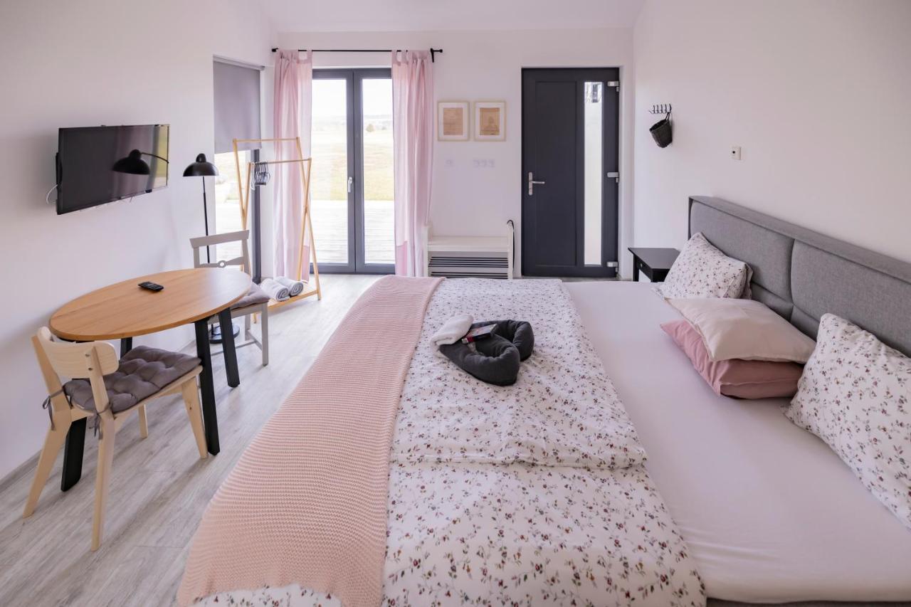 Babyky Apartmany Jindřichŭv Hradec Exteriör bild
